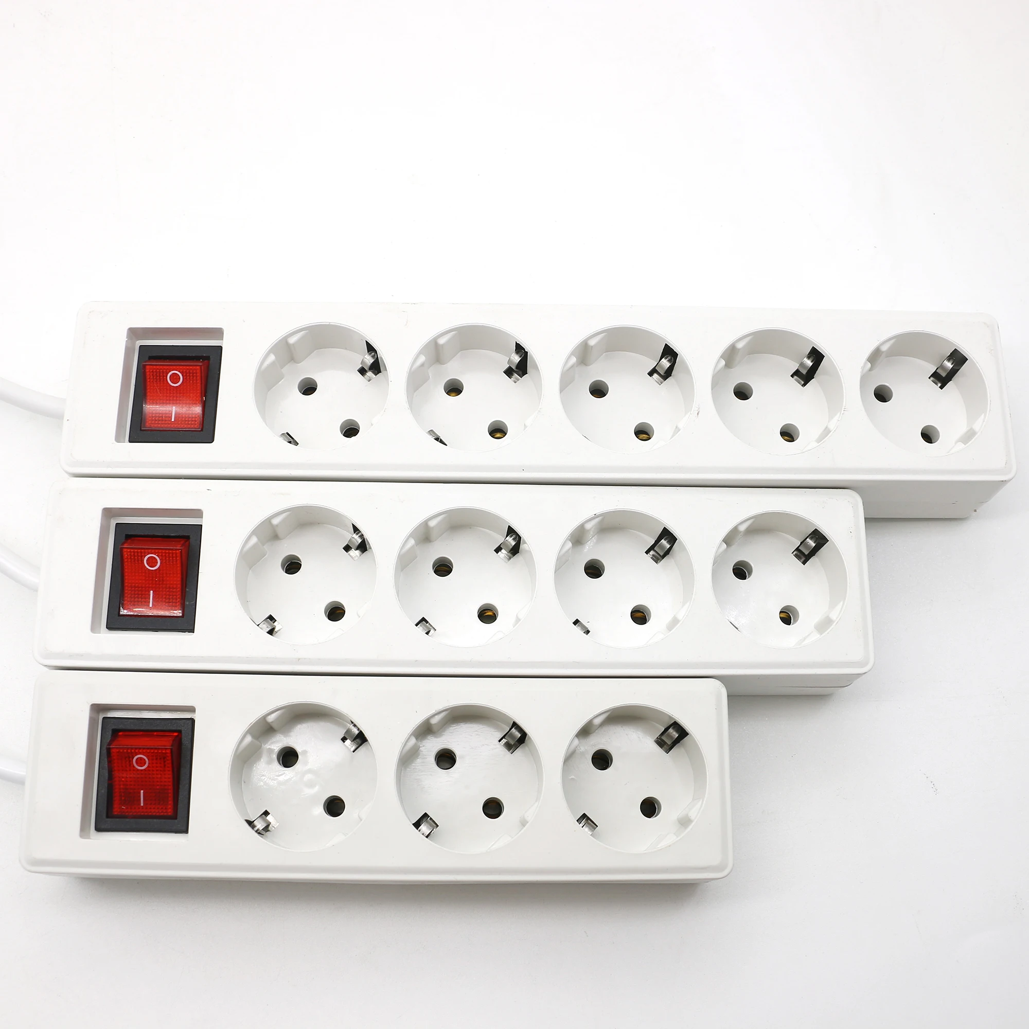 2/3/4 Multiple Sockets EU Plug with ON/OFF Switch 2M Extension Cord European Standard Adapter Expansion Socket Power Converter