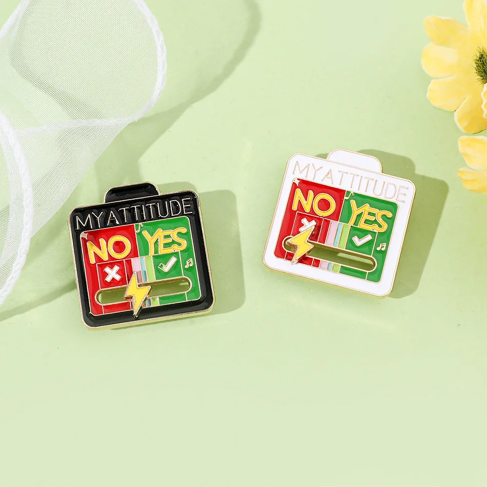 Mood Expression Pins for Women Men My Social Battery Brooches on Clothes Funny Alloy Badge Gifts