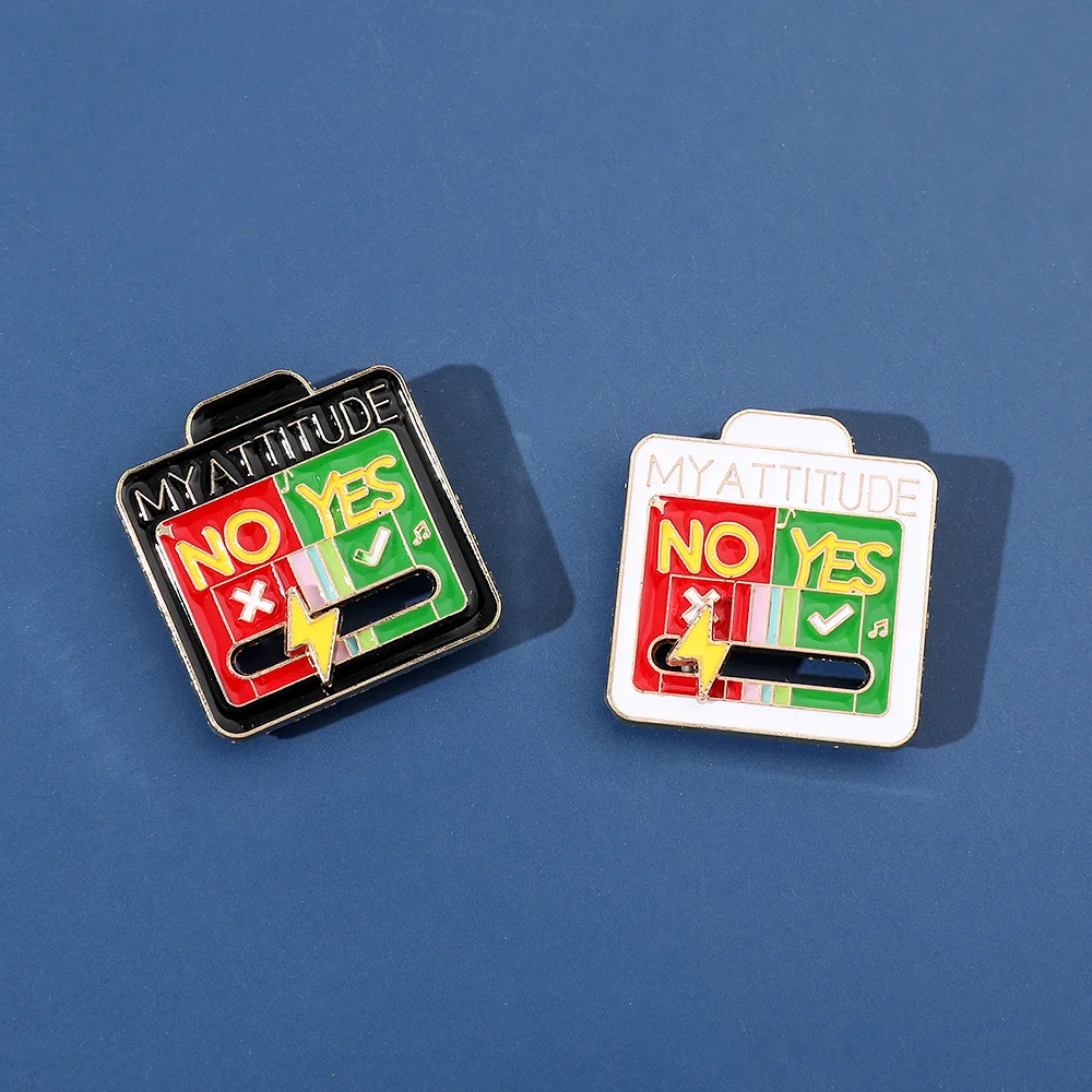 Mood Expression Pins for Women Men My Social Battery Brooches on Clothes Funny Alloy Badge Gifts