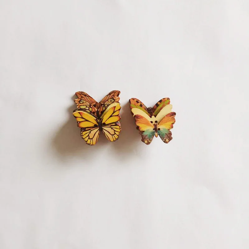 50PC 2 Holes 3 Size Colorful Butterfly Wooden Buttons Fit Sewing And Scrapbooking Sewing Buttons For Craft DIY Mixed