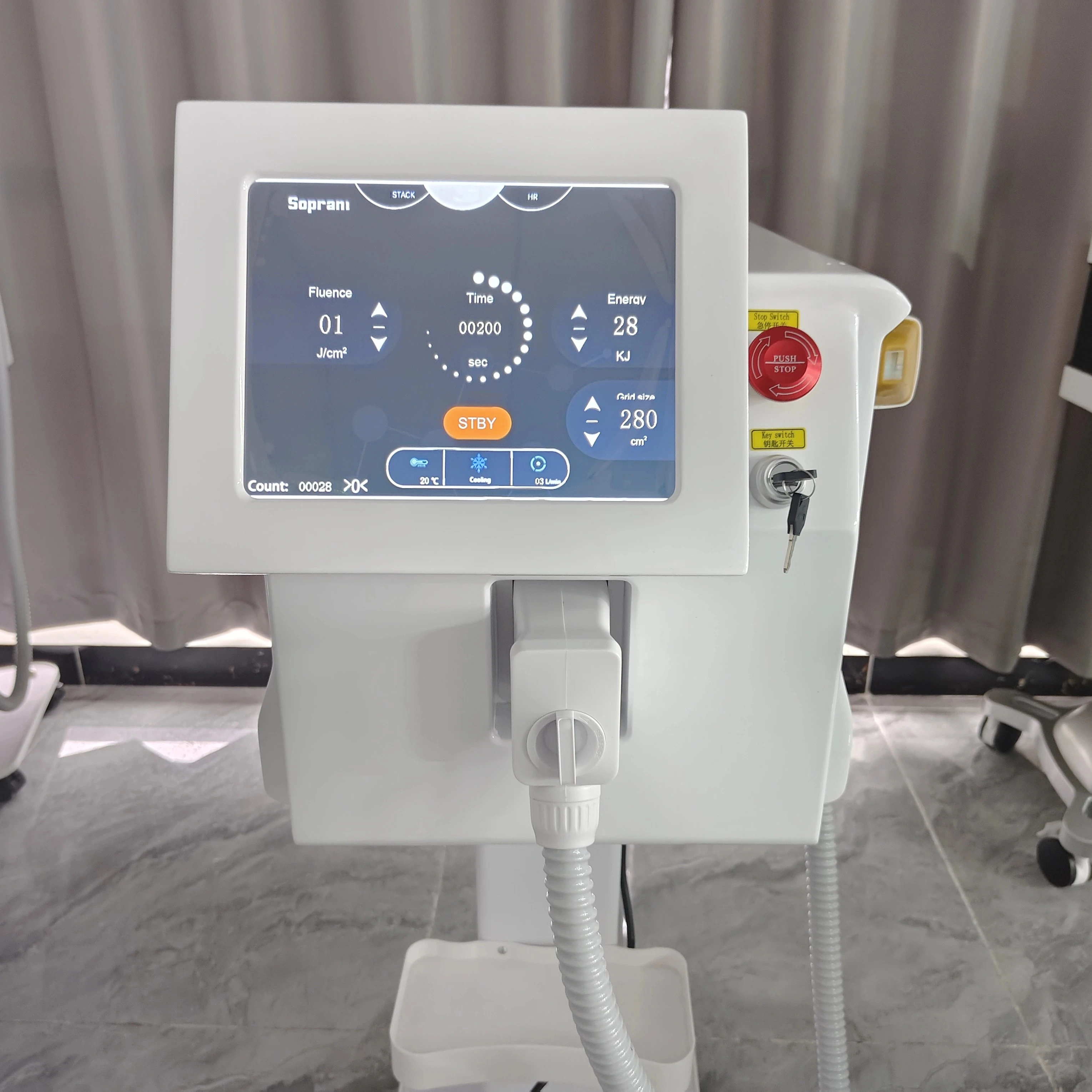 4000W Titanium Diode Laser Epilator Permanent Hair Removal Professional Laser 3 Wavelength 755 808 1064nm Painless Hair Removal