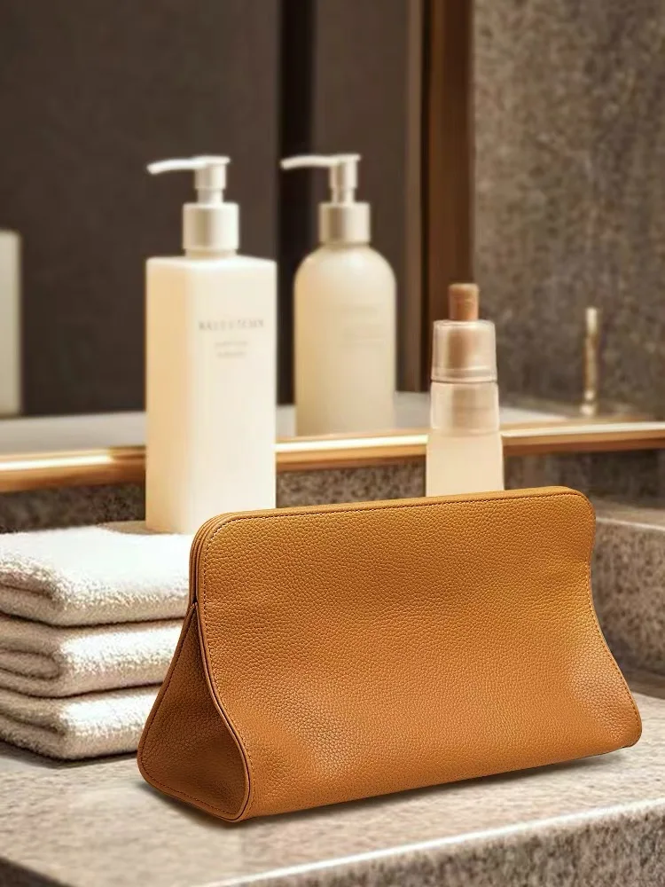 Pu Leather Travel Hair Dryer Bag Hairdressing Tool Organizer Pouch Portable Curling Iron Storage Bag for Home & Salon Use