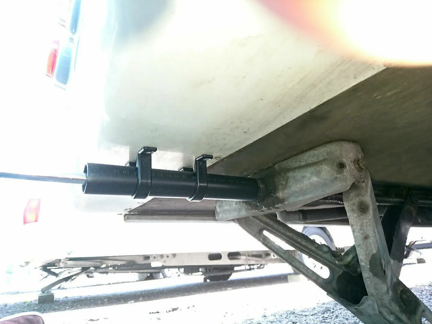 Lunar Caravan Gas Locker Struts - Clubman, Stellar, Lexon, Quasar etc. "PAIR"