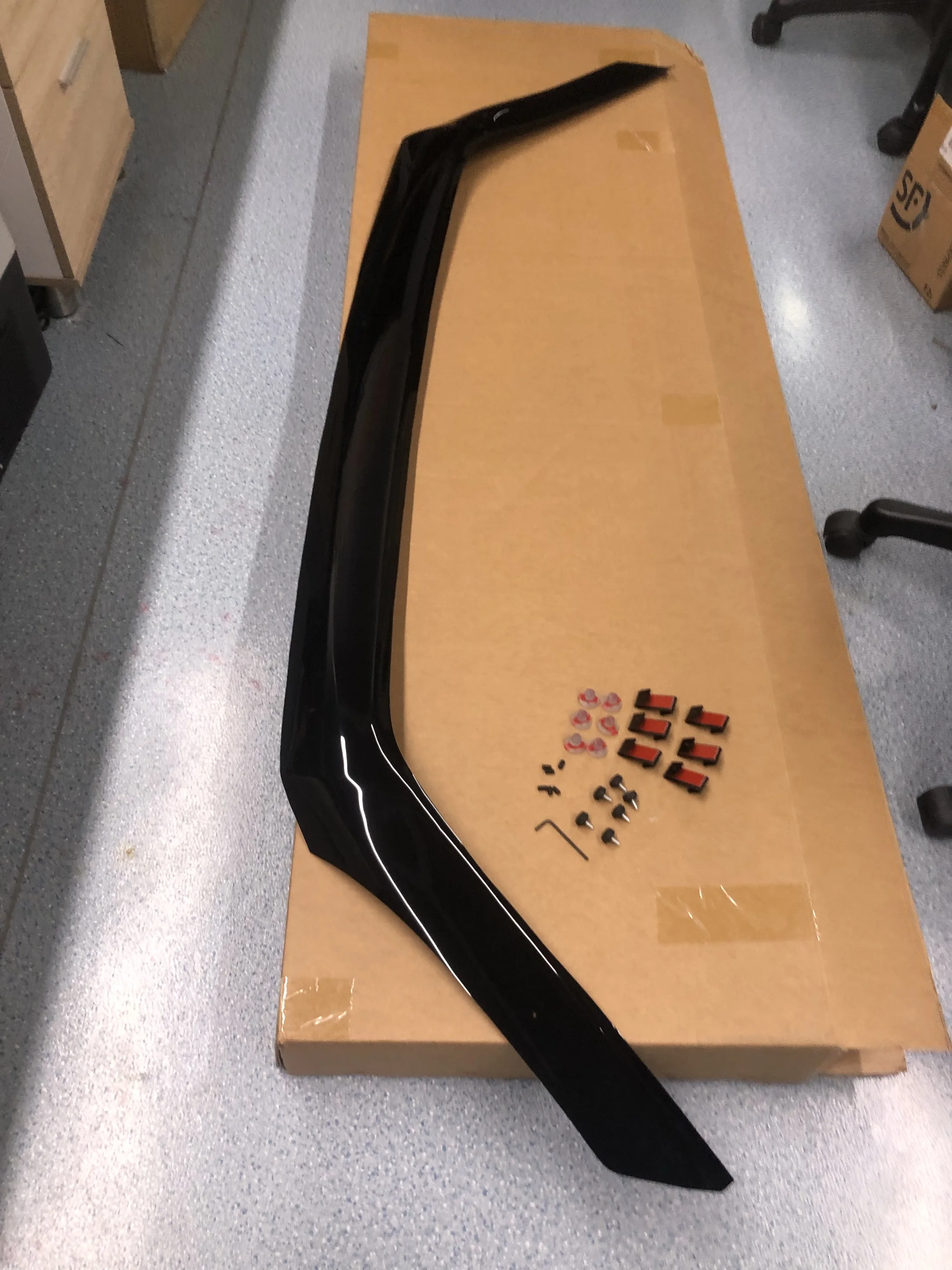FORD TRANSIT MK7 2006-2013 BONNET WIND STONE DEFLECTOR PROTECTOR GUARD BRA NEW