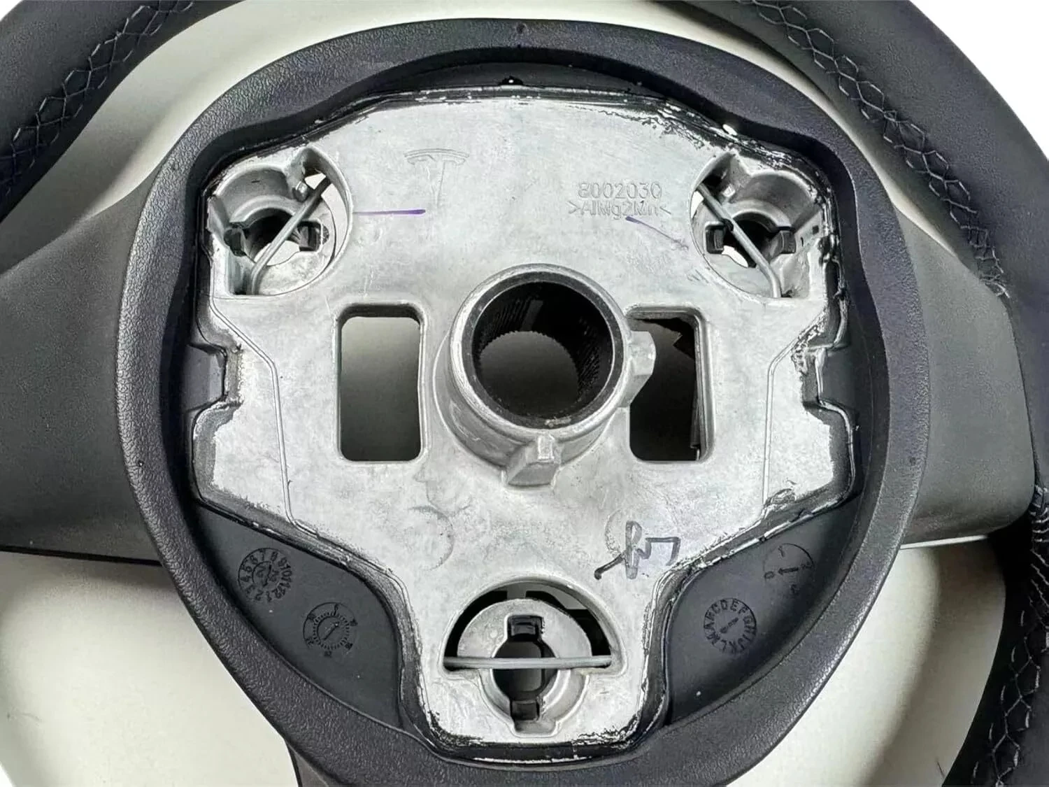 New Heated Steering Wheel PU Leather Car Steering Wheel For Tesla Model 3 Model Y 2017~2023 with Heating Function 1490214-00-B