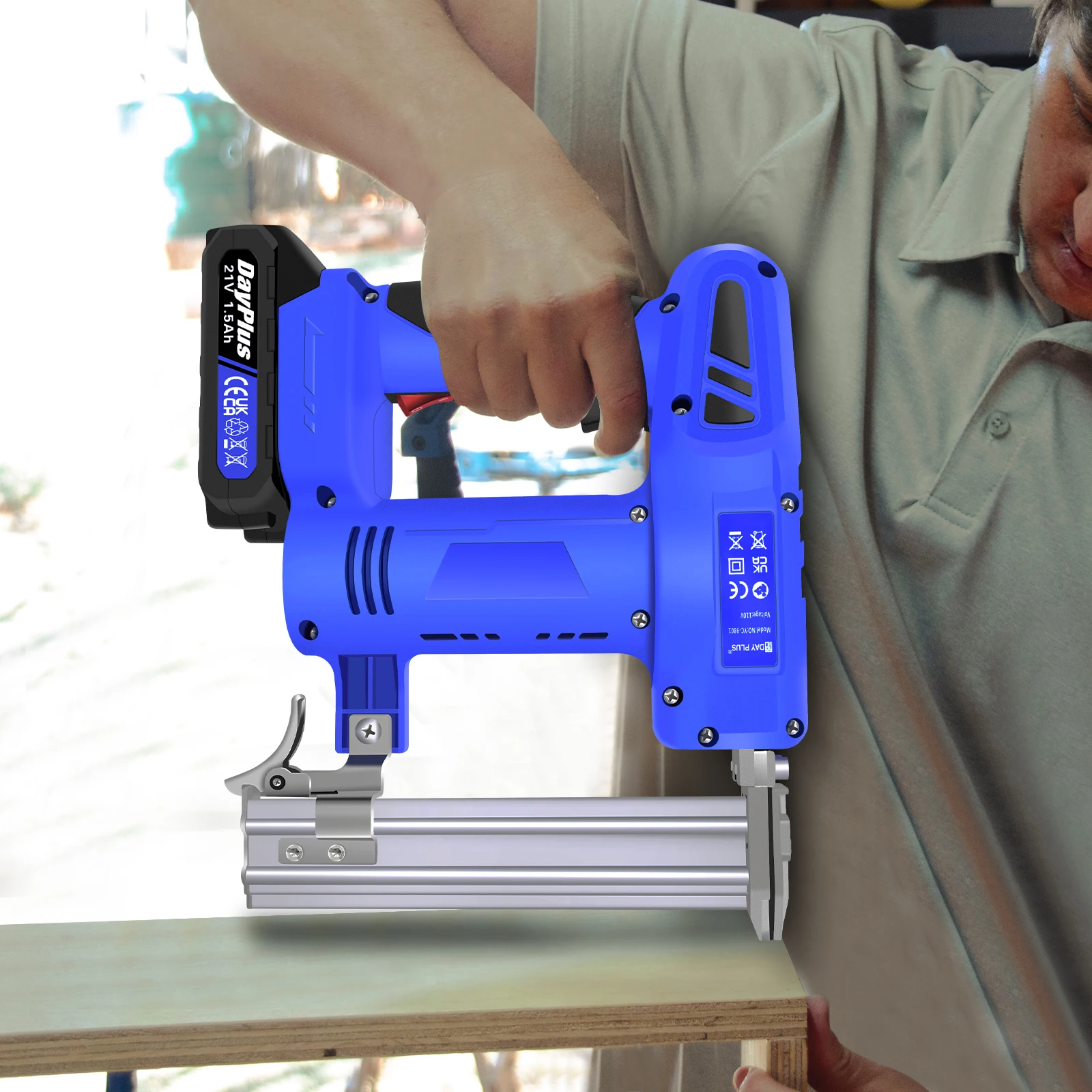 2 in 1 Heavy Duty Electric Nailer with Battery and Charger, 500 Nails and 500 Staples, Nailer for DIY Woodworking Furniture