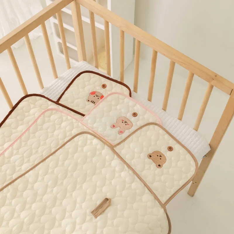 Foldable Portable Diaper Changing Pad Baby Infant Diaper Urine Mat for Newborn Simple Bedding Changing Cover Pad