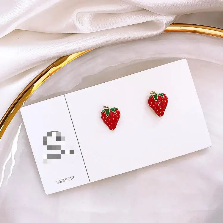 S925 Silver Needle Girl Sense Cute Small Strawberry Net Red Wild Earrings Student Birthday Gift Accessories Crystal Earrings