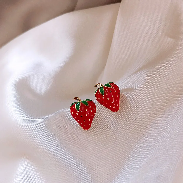 S925 Silver Needle Girl Sense Cute Small Strawberry Net Red Wild Earrings Student Birthday Gift Accessories Crystal Earrings