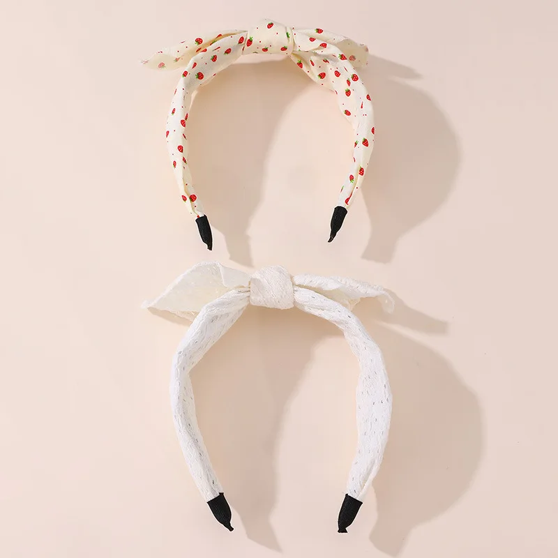 2pcs/set Everyday Sweet Bunny Ear Headband – Minimalist Bow Design with Polka Dot Fabric for Effortless, Cute Style.