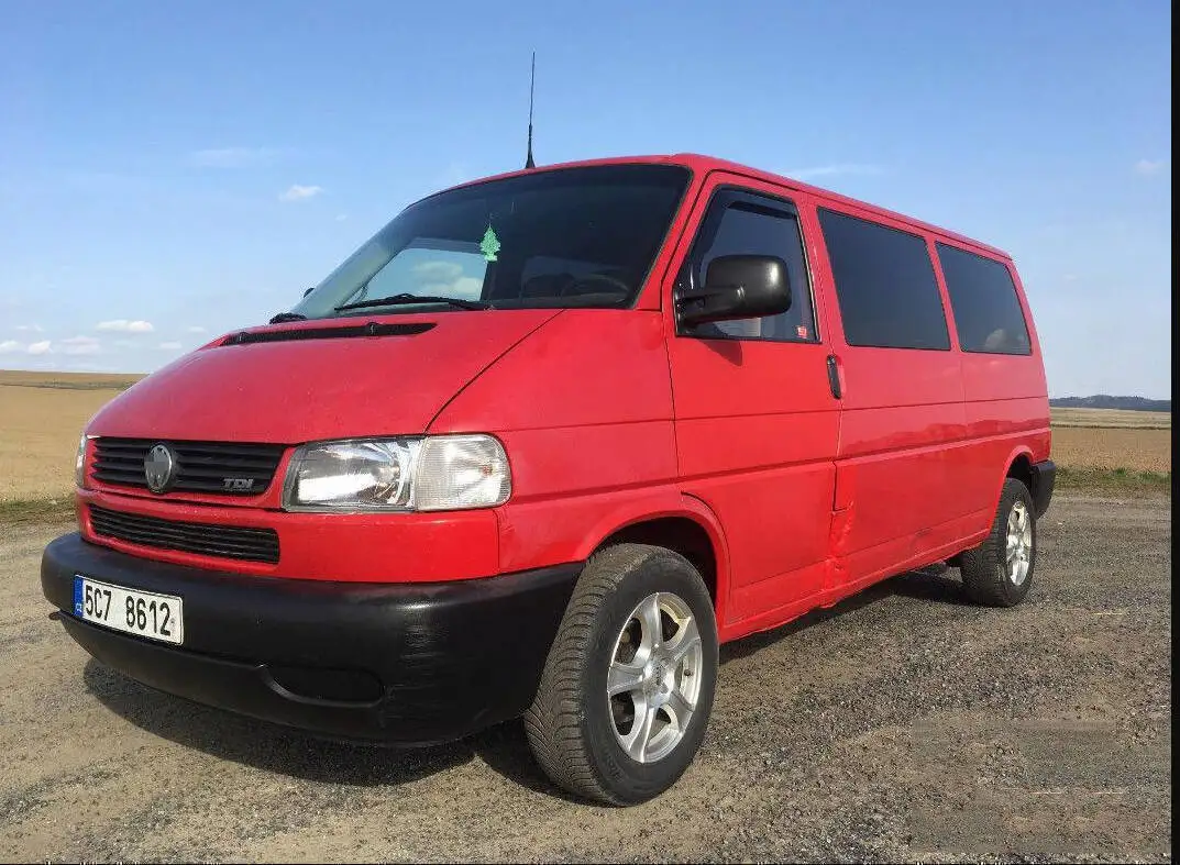 For VW Transporter T4 2door 1990-2003 wind deflectors 2pc TINTED w/ Clips