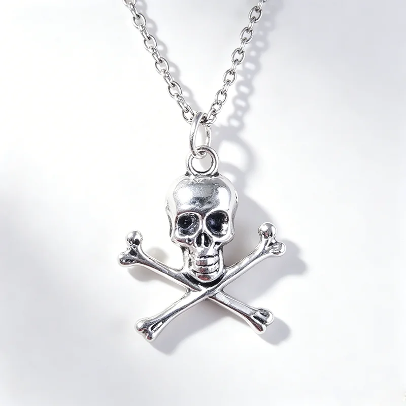 Skull Pendant Necklace for Women Men Vintage Chain Grunge Jewelry Goth Gothic Accessories Choker Y2k Aesthetic Fairy Star