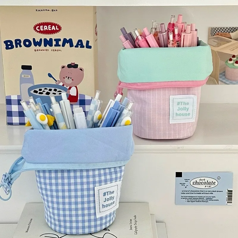 High-value pen holder pencil case Japanese ins boys and girls high school students large-capacity pencil case can stand statione