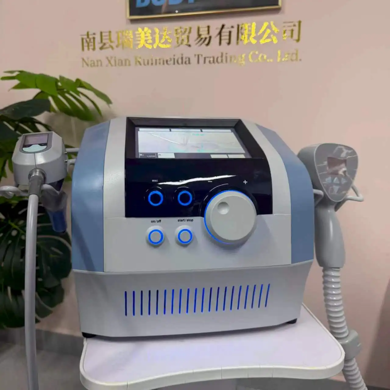 Portable RF Equipment Slimming Machine Ultrasonic Cellulite Wrinkle Removal Face Lift 2 Handles Ultra 360 Fat Reducing Machine