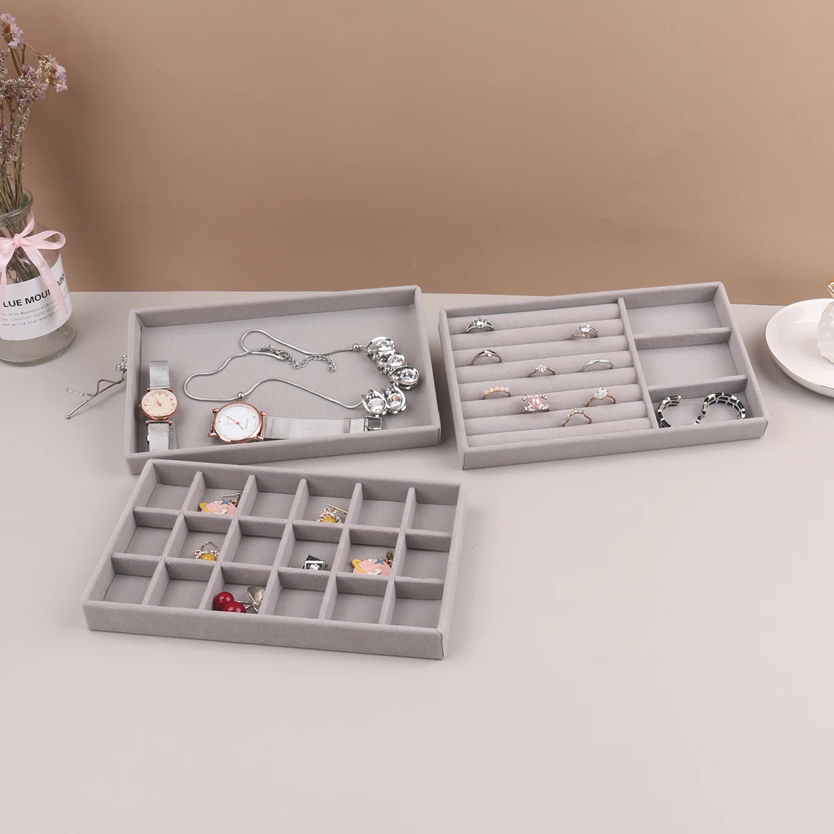 Velvet Jewelry Display Stackable Exquisite Jewellery Holder Portable Ring Earrings Necklace Organizer Box Organizator De Boys
