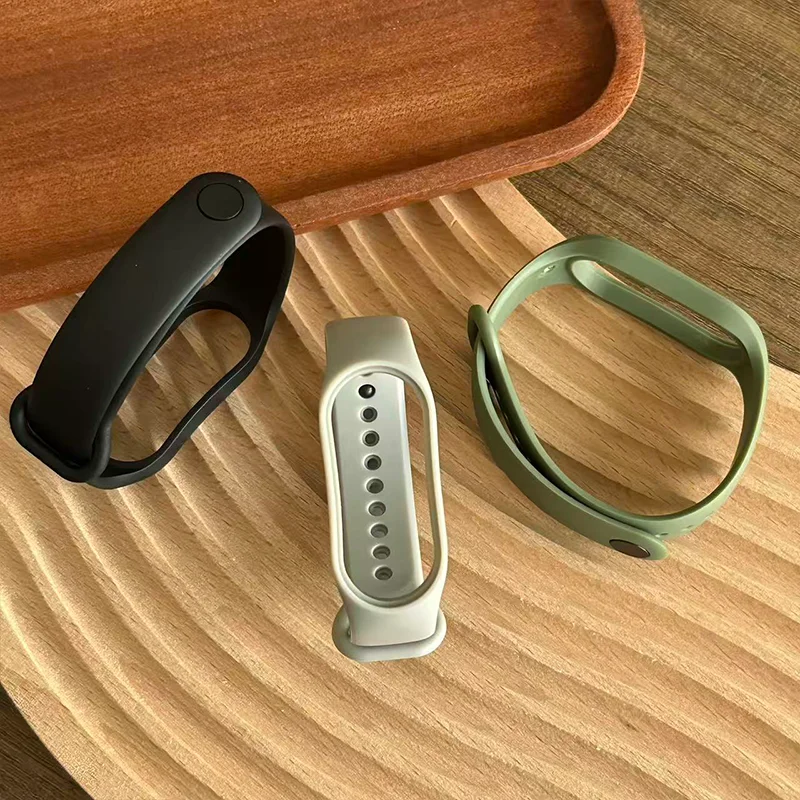 3Pcs Silicone Watchband For Mi Band 7 6 4 5 3 9 Bracelet Xiaomi Mi Band Strap Sport Replacement Wristband Smartwatch Accessories