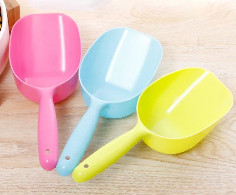 Hot Sale Plastic Dog Cat Food Spoon Shovel 3 Colors Convenient Feeder Plastic Pet Feed Scoop