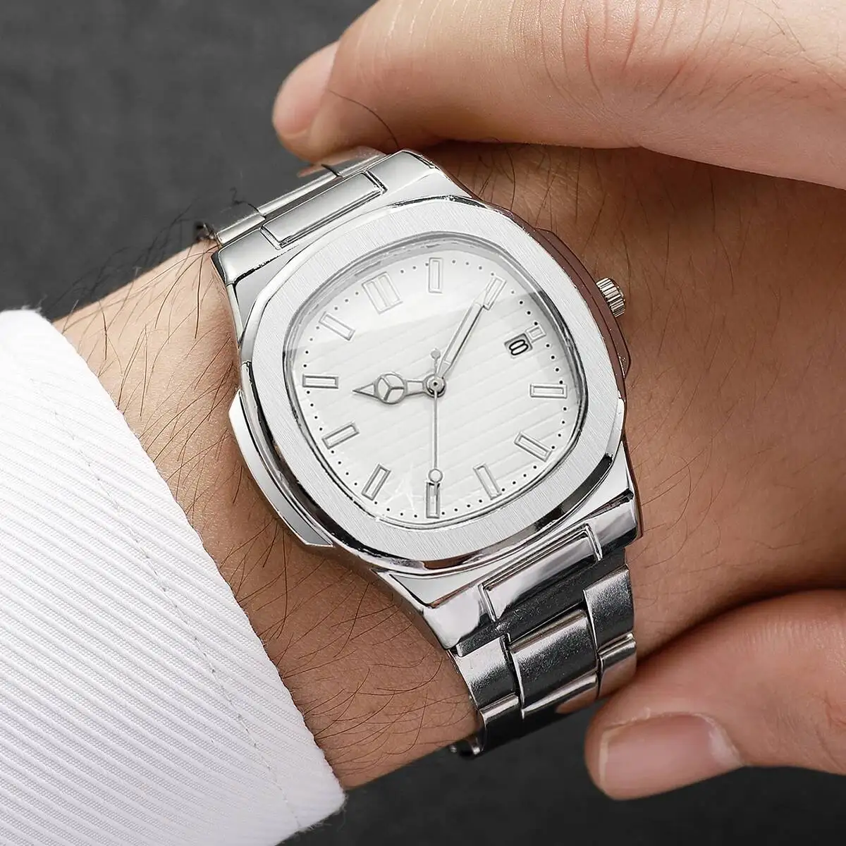 Luxury Men Business Watches Fashion Square Dial Stainless Steel Strap Quartz Watch with Calendar For Mens Clock(Without Box)