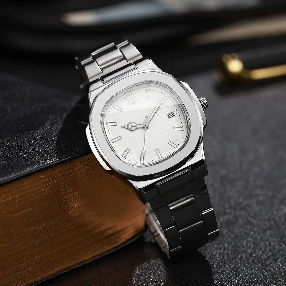 Luxury Men Business Watches Fashion Square Dial Stainless Steel Strap Quartz Watch with Calendar For Mens Clock(Without Box)