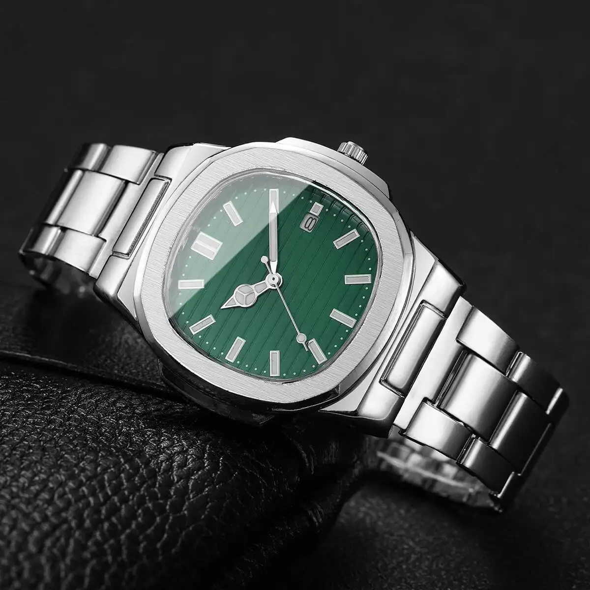 Luxury Men Business Watches Fashion Square Dial Stainless Steel Strap Quartz Watch with Calendar For Mens Clock(Without Box)