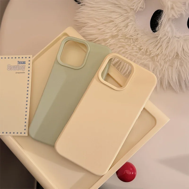 Dopamine-Inspired Silicone Solid Color Simple Fashion Phone Case for iPhone 18 17 Pro 16 Plus 16 18 Pro Max 15 14 13 12 11 Cover