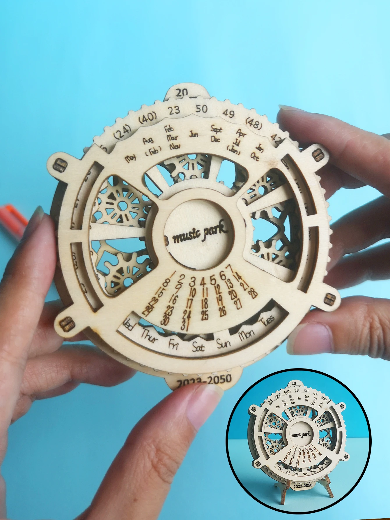 3D Wooden Puzzle Perpetual Calendar Mechanical Gears Toy Building Set Brain Teaser Games Engineering Toys Model Kits Handmade