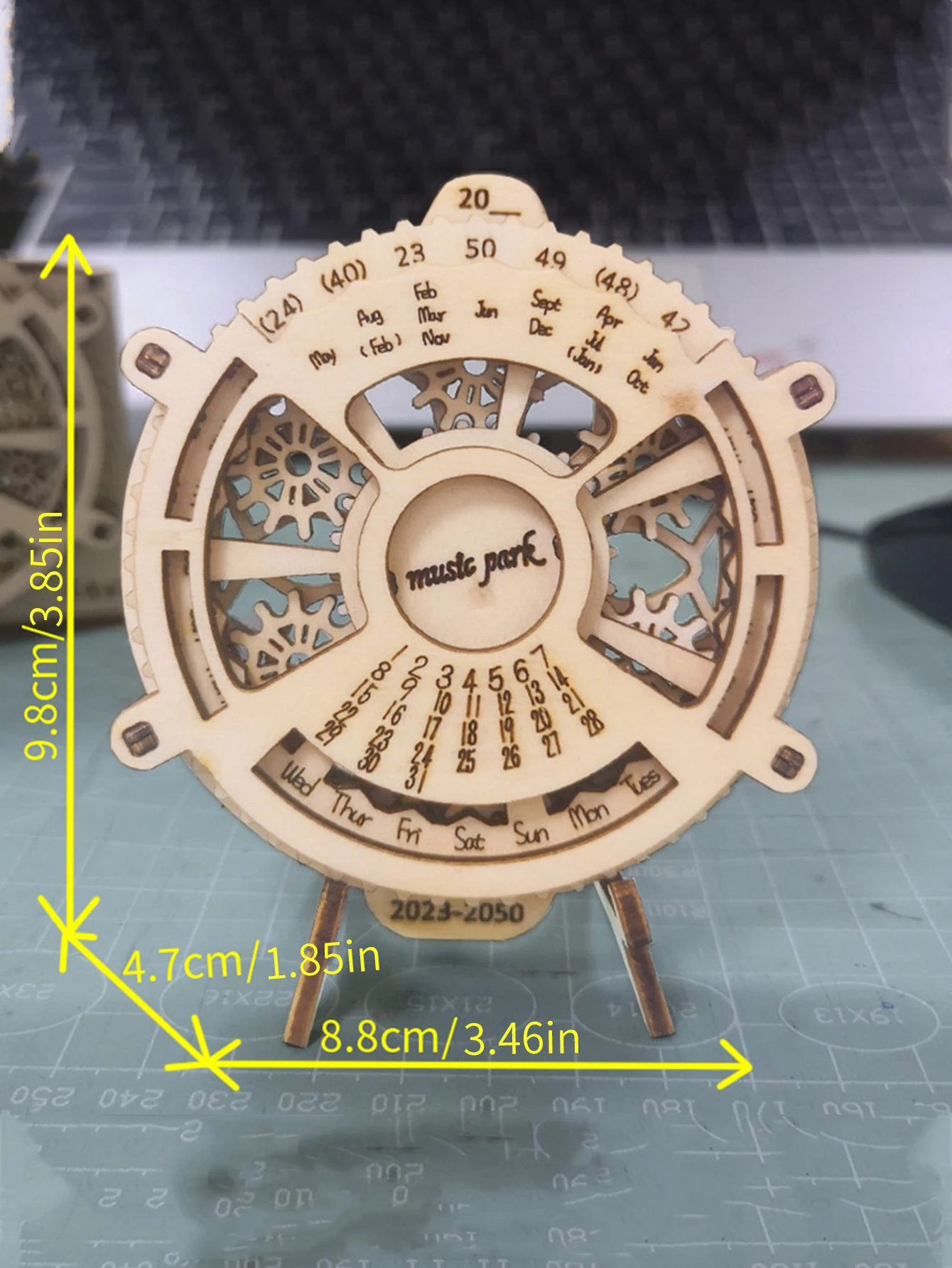 3D Wooden Puzzle Perpetual Calendar Mechanical Gears Toy Building Set Brain Teaser Games Engineering Toys Model Kits Handmade