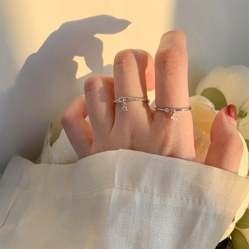 New Fashion Chain Rose Flowers Pendant Rings for Women Personality Zircon Opening Ring Anniversary Romance Jewelry