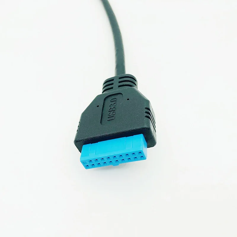 Connectors USB3.0 20/19Pin to Type-C Single Port USB 3.1 Type C USB-C Female to USB 3.0 Motherboard 19pin Header Cable 30cm/50cm