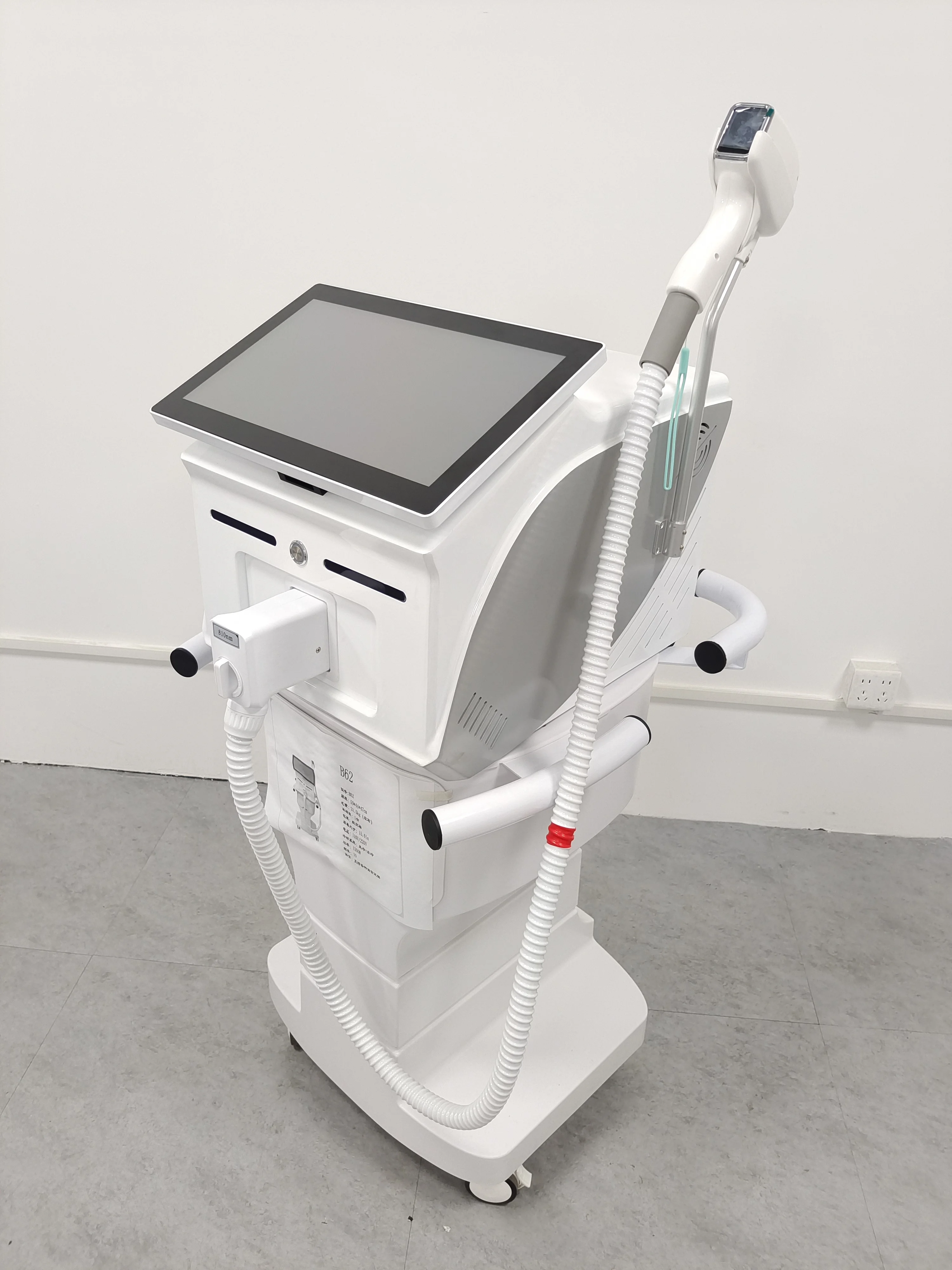5 Wavelength Diode Laser Hair Removal Machine 755nm 808nm 830nm 940nm 1064nm Ice Point Painless FAC Technology 5000W High Power