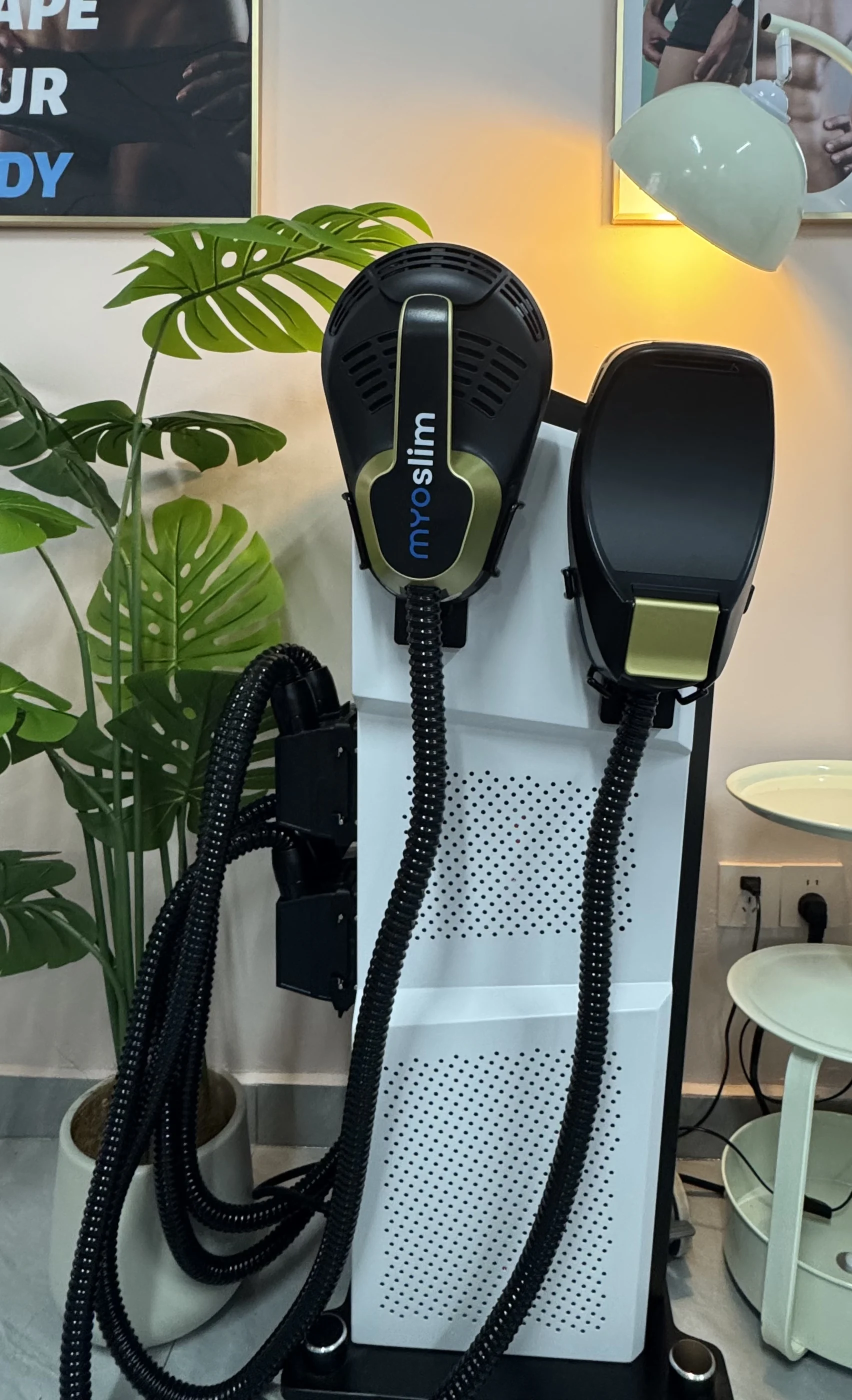 EMSzero Body Machines RF HI-EMT 6500W Professional Sculpt 5 Handle Pelvic Girdle EMS Electromagnetic Stimulation Slimming