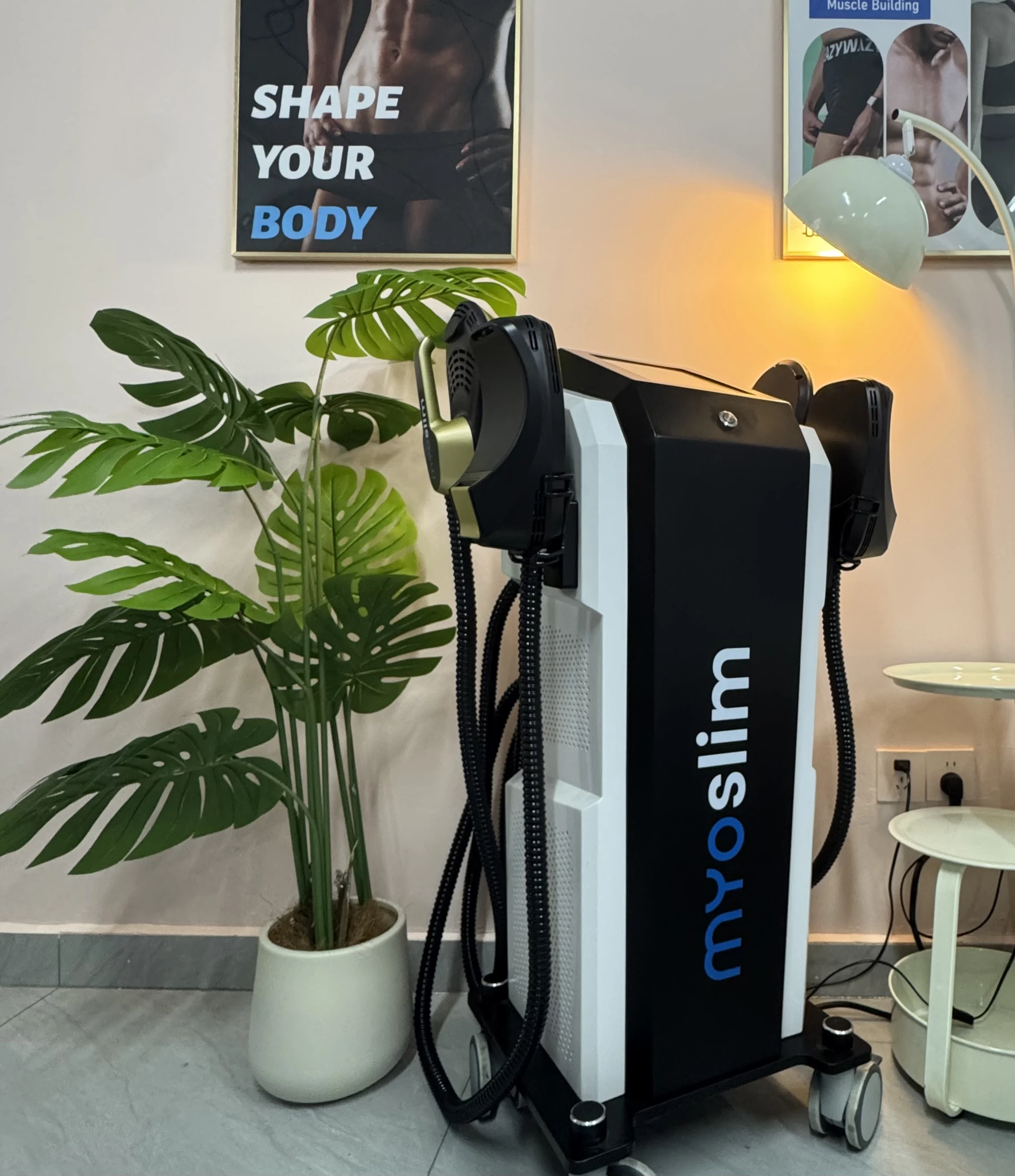 EMSzero Body Machines RF HI-EMT 6500W Professional Sculpt 5 Handle Pelvic Girdle EMS Electromagnetic Stimulation Slimming