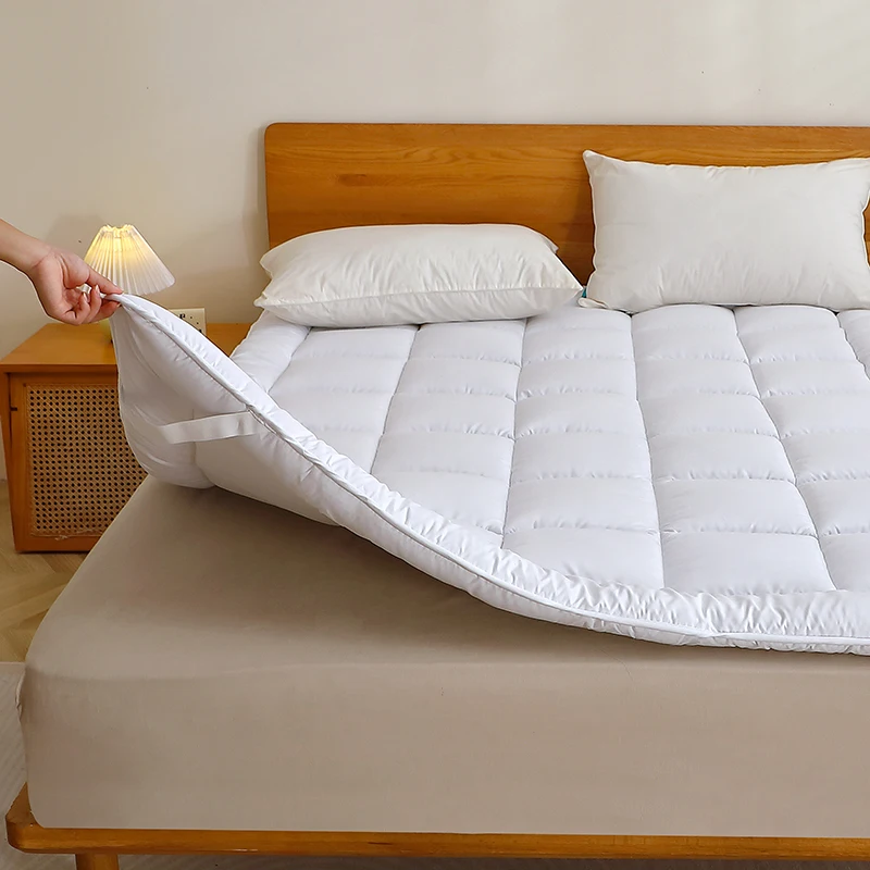360-GSM Thin Mattress Protector Lightweight Breathable Dustproof Bedding Protection Topper Jac Penal Mattress Cover