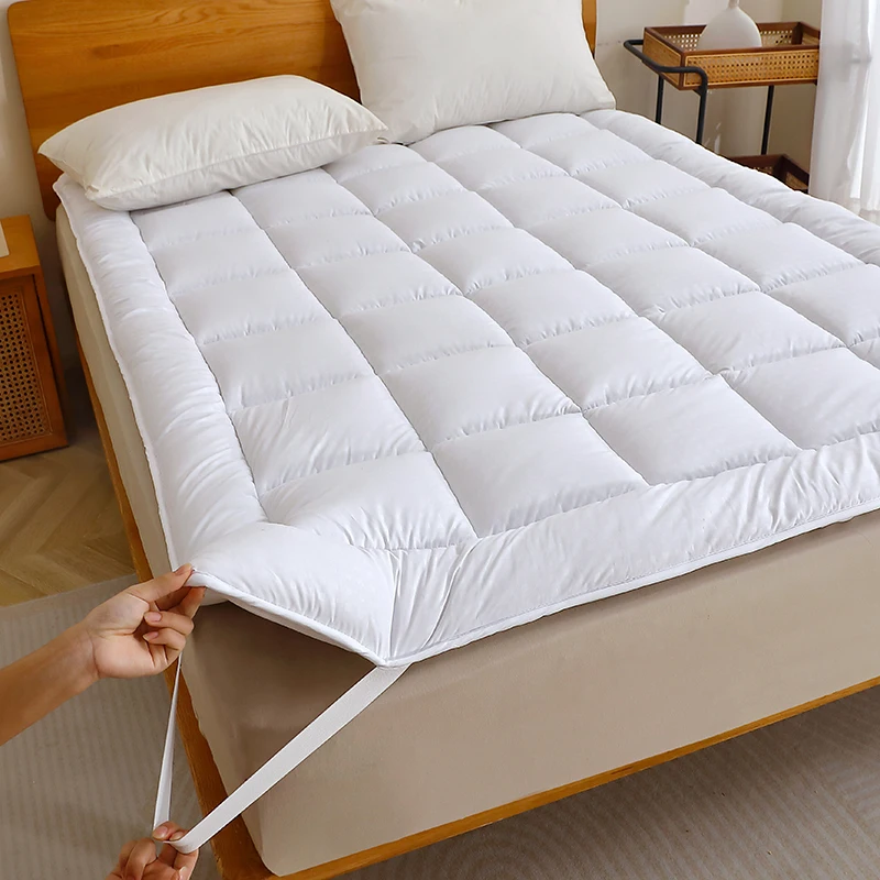 360-GSM Thin Mattress Protector Lightweight Breathable Dustproof Bedding Protection Topper Jac Penal Mattress Cover