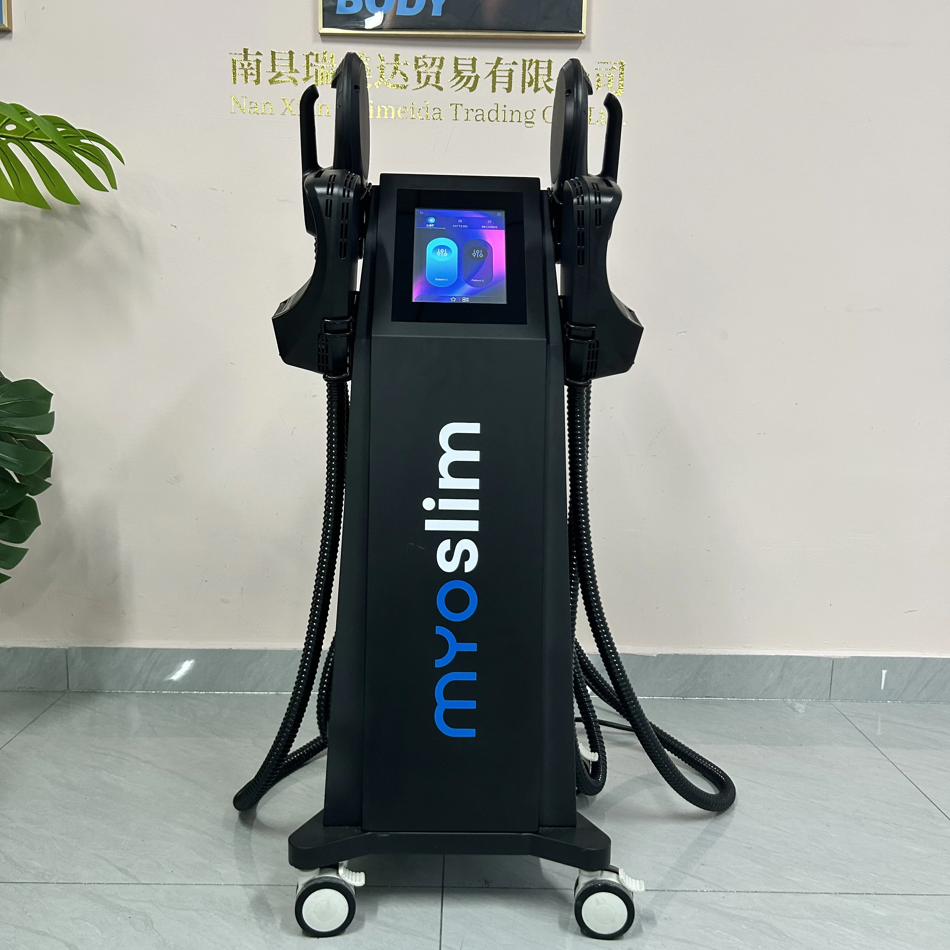EMS Body Sculpting Machine MYOslim Muscle Building Fat Burning Abdominal Sculpting 15T 6500W Weight Lose Machine