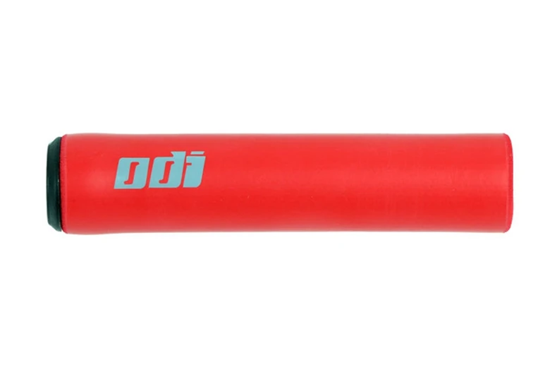 ODI MTB Handlebar Grips Mountain Bicycle Folding Bike Cover Ultralight Anti Slip Silica Gel Foaming Including Plug Bicycle Parts