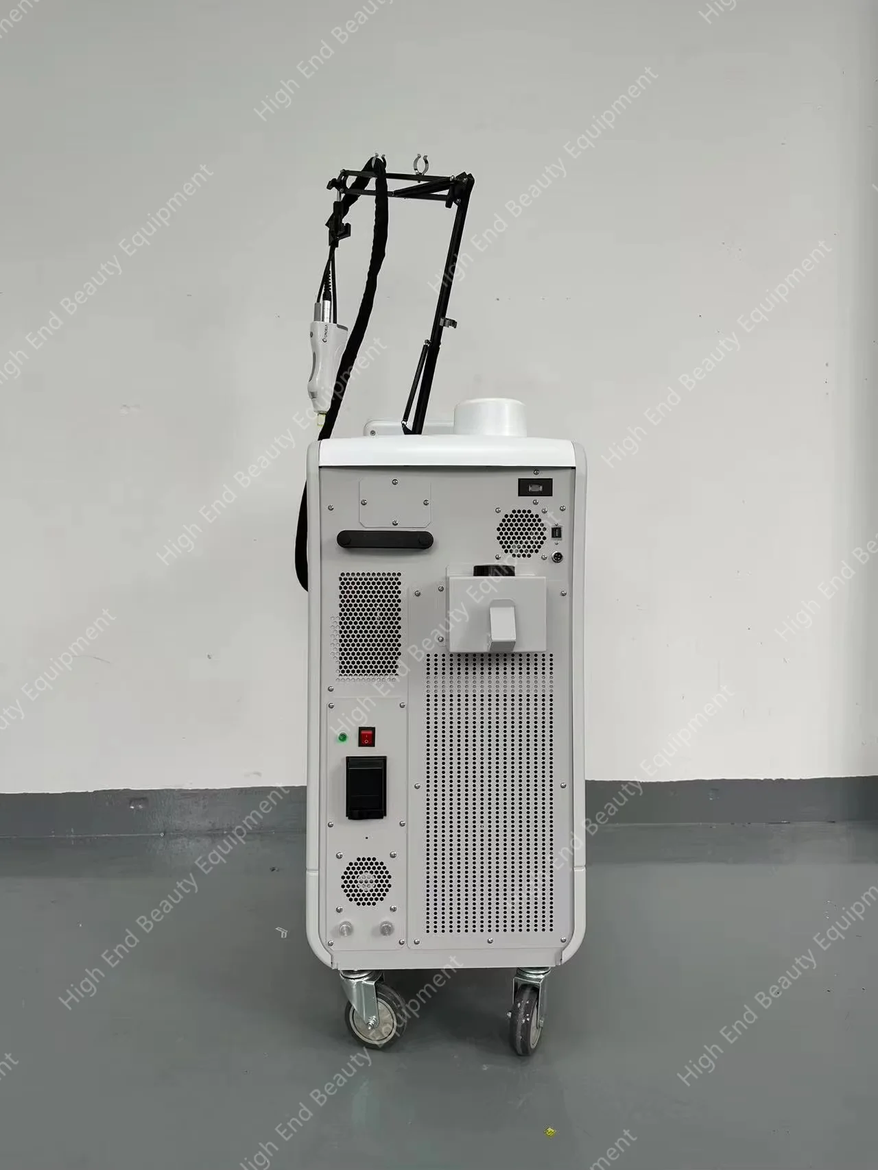 Painless professional hair removal machine 808NM Alexandrite Emerald