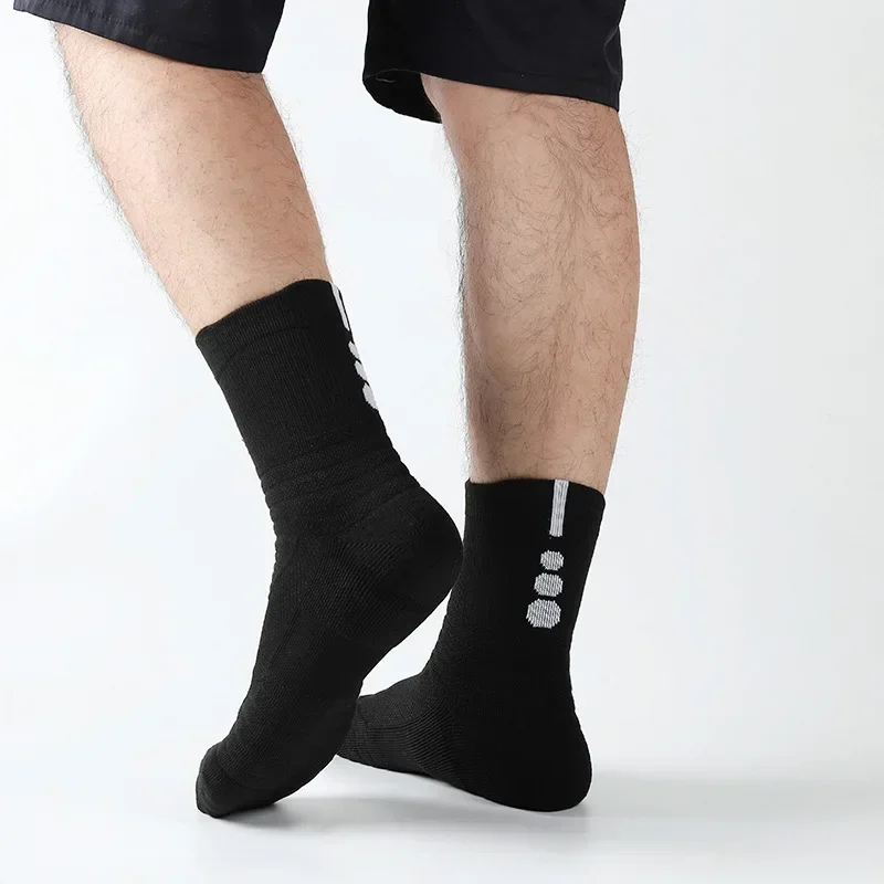 1/3 Pairs Anti-slip Football Socks Men Cotton Sock Short Long Tube Soccer Basketball Sport Socks Breathable Deodorous Sock 39-45