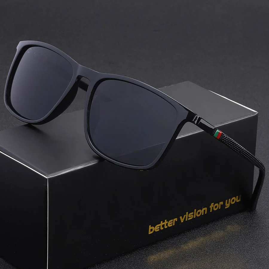 Classic Square Men's Sunglasses Comfortable Lightweight Black Frame Glasses Ideal for Travel Photography Gifts