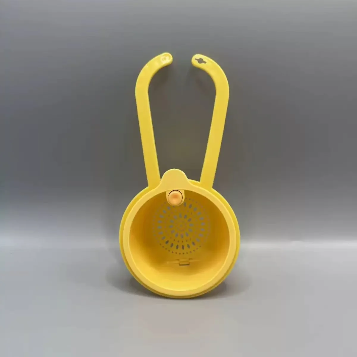 Press-Type Drain Basket: Food Strainer & Sink Organizer, Multi-Functional for Kitchen & Bathroom Use
