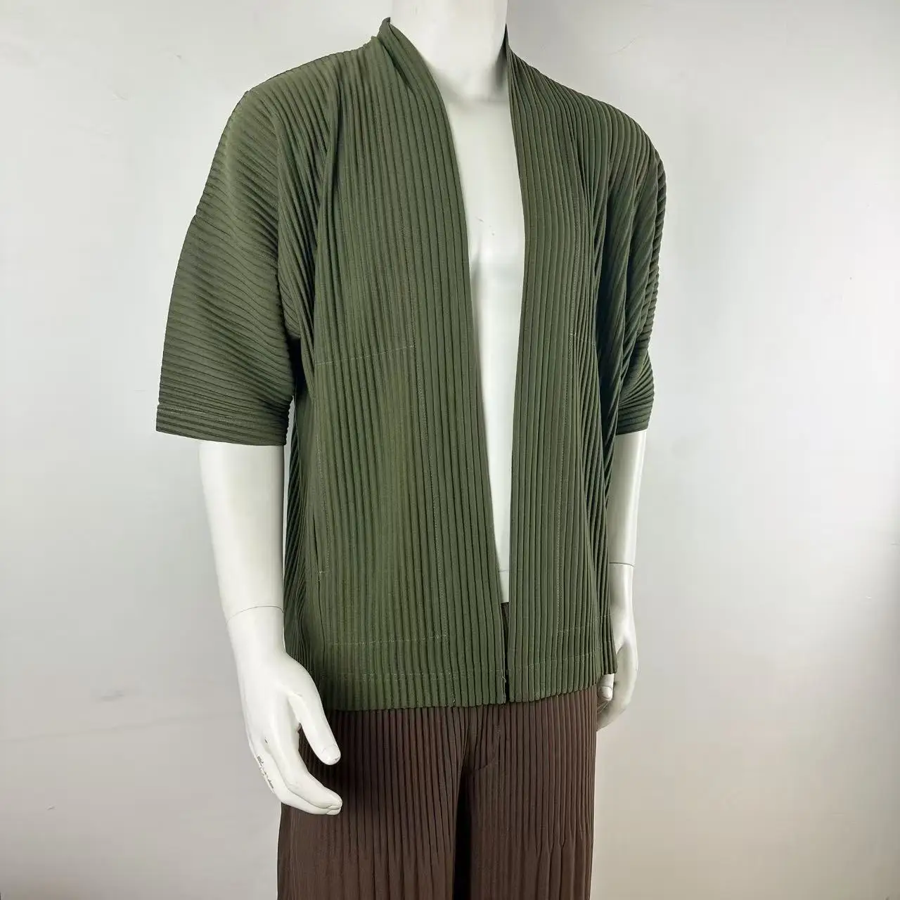 Miyake Pleated Jacket Men's Cardigan Japanese 2025 Spring and Summer New Pleated Men's Loose Big Yards Jacket Hundred Loose Tops