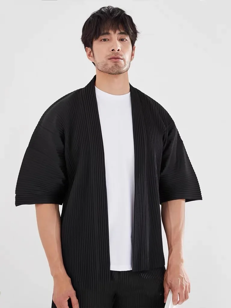 Miyake Pleated Jacket Men's Cardigan Japanese 2025 Spring and Summer New Pleated Men's Loose Big Yards Jacket Hundred Loose Tops