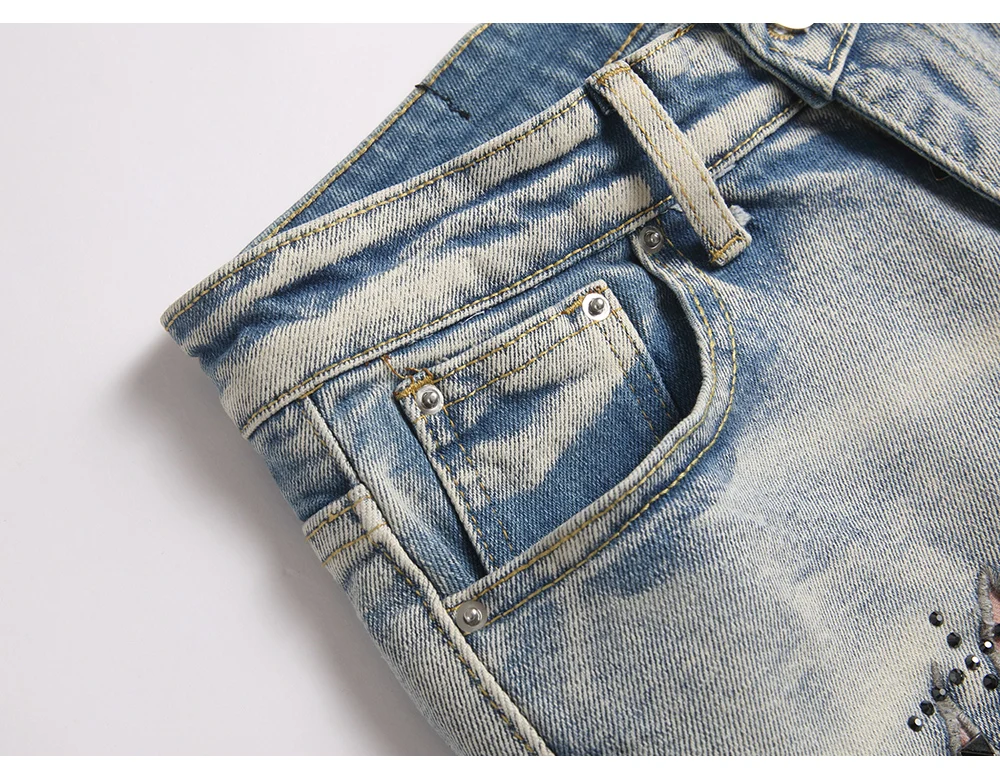 Men's Wing Patch Boot Cut Jeans Rivet Crystal Slim Flared Pants Embroidery Vintage Blue Denim Trousers