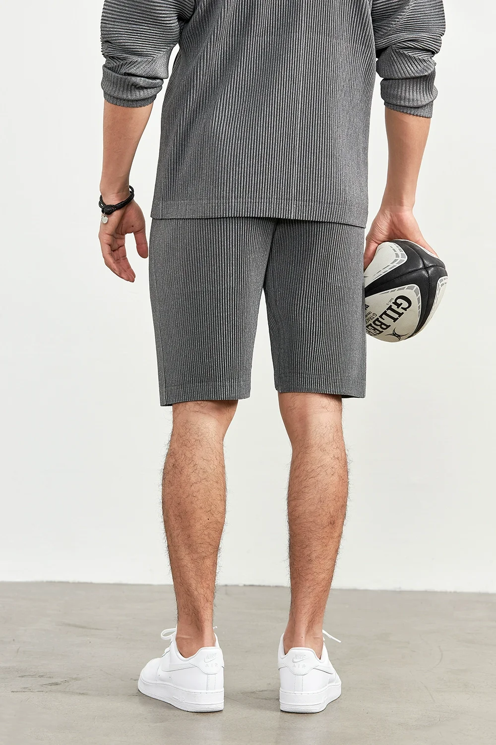Miyake Pleated Shorts For Men Clothing Loose Casual Shorts Summer Clothes For Men Gym Sport Shorts Men Drawstring Pants
