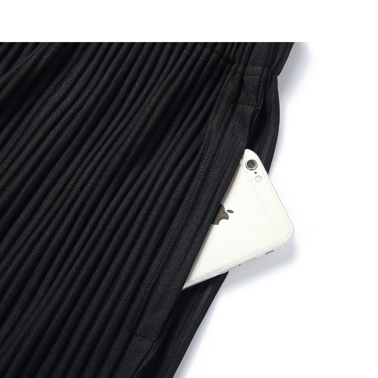 Miyake Pleated Shorts For Men Clothing Loose Casual Shorts Summer Clothes For Men Gym Sport Shorts Men Drawstring Pants