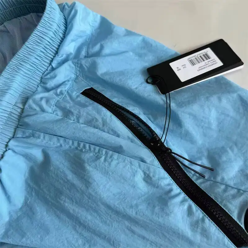 New Quick Dry Dust Grey Nylon Men Elastic Waist Drawstring Casual Cargo Shorts With Side Zipper Pockets