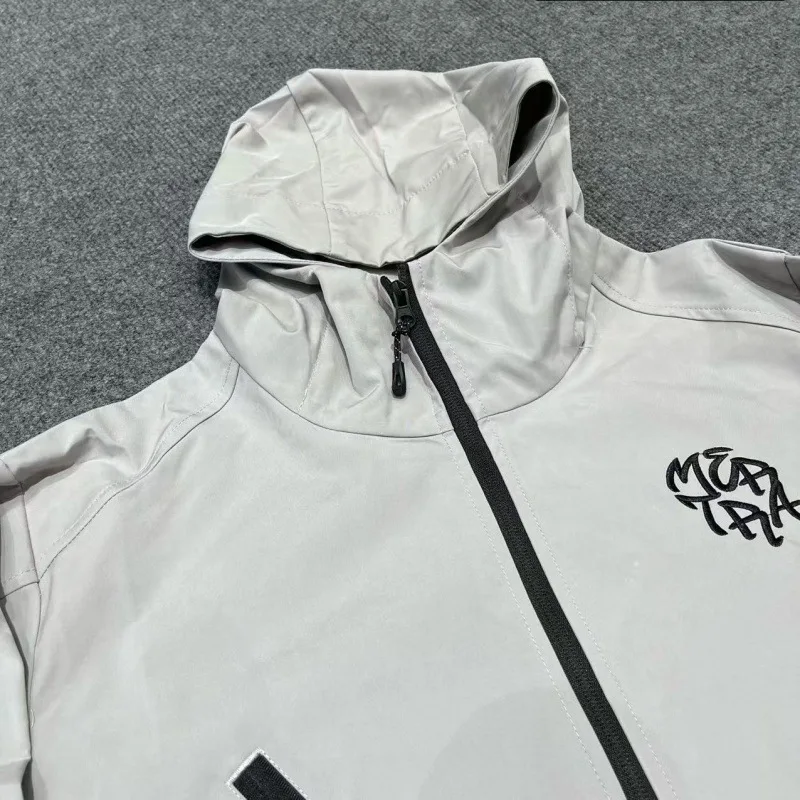 Men's Embroidered Waterproof Windbreaker Jacket Hooded Pocket Outdoor Hiking Full Zip Jacket Streetwear Casual Pullover Coat