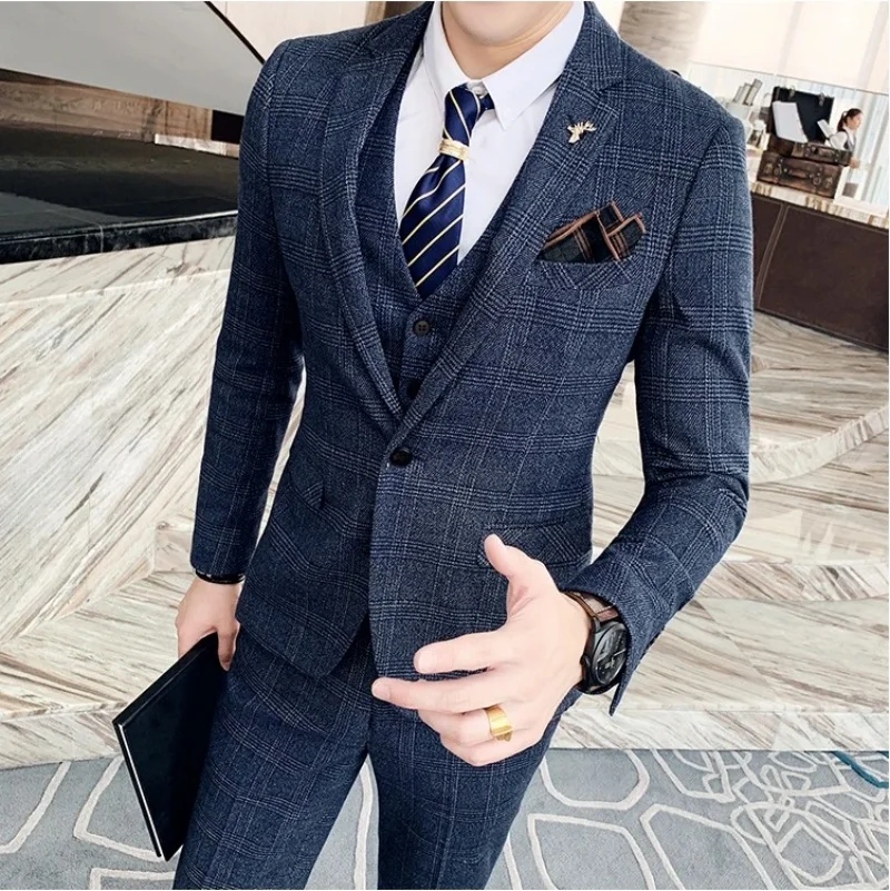 High-quality Men's Fashionable Wedding, Cool and Casual Korean-style Business British-style Suit Set of Three Pieces