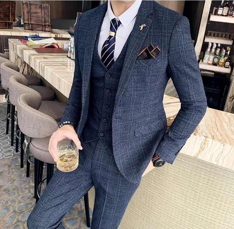 High-quality Men's Fashionable Wedding, Cool and Casual Korean-style Business British-style Suit Set of Three Pieces
