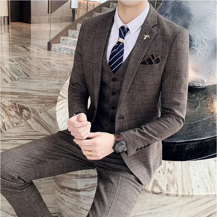 High-quality Men's Fashionable Wedding, Cool and Casual Korean-style Business British-style Suit Set of Three Pieces